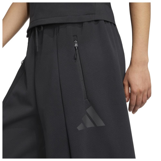 Adidas Γυναικείο παντελόνι φόρμας Z.N.E. Open-Hem Pants Adidas Γυναικείο παντελόνι φόρμας Z.N.E. Open-Hem Pants